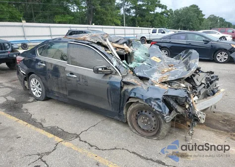 2015 Nissan Altima 2.5 из США, поврежденный, VIN 1N4AL3AP5FC293707